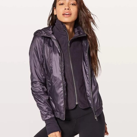 Lululemon Scuba Glyde Jacket Dark Boysenberry Excellent Like New Sz 10 - Picture 3 of 13